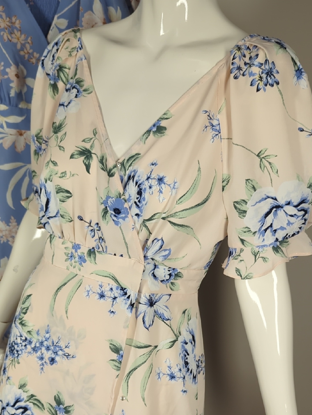 2x RW&CO. Pink Floral Midi Dresses - Picture 4 of 8